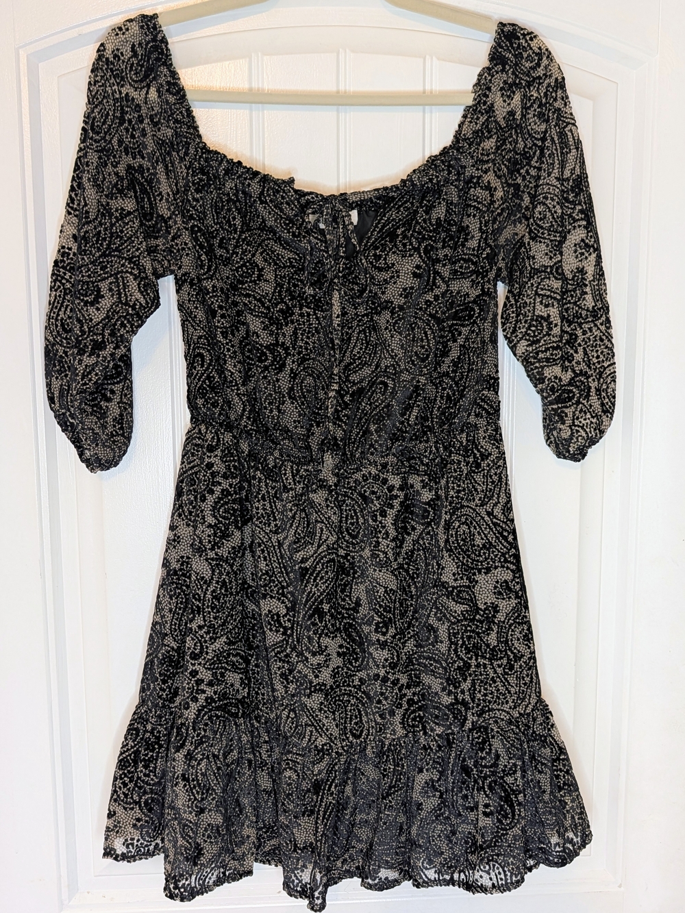 BB Dakota Westerly Velvet Burnout Western Paisley Patterned Off Shoulder Dress